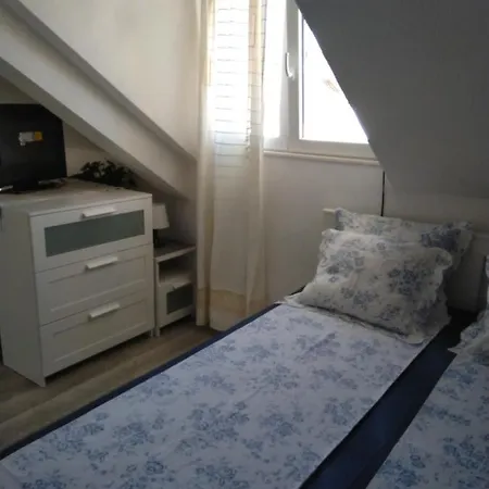Apartment Apartman B&m2